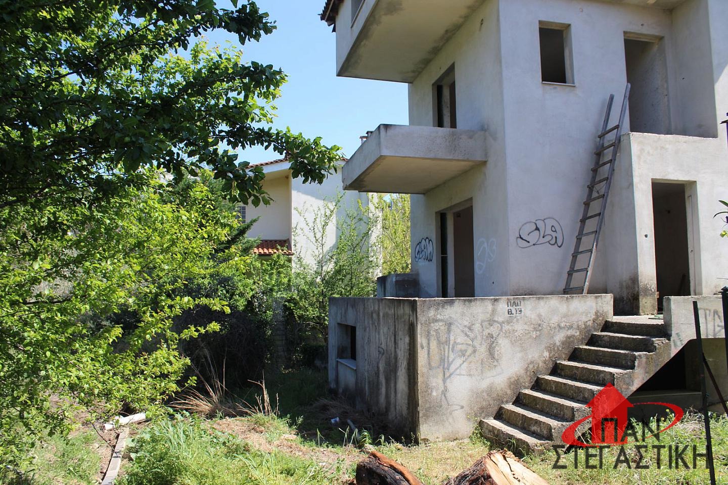 property-img